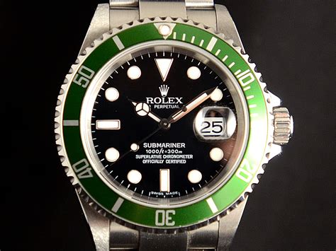 prezzi lunetta rolex ghiera verde|rolex sottomarino prezzo.